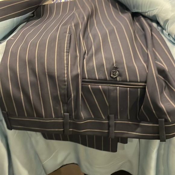 Custom Navy Pinstripe Tom James Suit 44 Jacket / 34 Pant - Picture 10 of 12